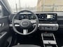 Hyundai Kona 1.6 GDI HEV Premium Sky | Stuurverwarming | Stoelverkoeling/verwarming | Schuif-kanteldak | 360* Camera | BOSE-Premium Sound | Lederen Bekleding | Elektrisch Verstelbare Geheugenstoelen |