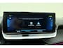Peugeot e-208 EV GT Pack 50 kWh 136pk | Navigatie | Climate Control | Stoelverwarming | Camera | Getinte ramen achter | Cruise Control | Lichtmetalen Velgen