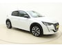 Peugeot e-208 EV GT Pack 50 kWh 136pk | Navigatie | Climate Control | Stoelverwarming | Camera | Getinte ramen achter | Cruise Control | Lichtmetalen Velgen