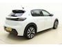 Peugeot e-208 EV GT Pack 50 kWh 136pk | Navigatie | Climate Control | Stoelverwarming | Camera | Getinte ramen achter | Cruise Control | Lichtmetalen Velgen