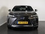 Lexus UX 250h F Sport First Edition | Trekhaak | Dealeronderhouden |
