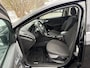 Ford Focus Wagon Titanium 1.5 TDCI 120 pk - Navi - trekhaak - zeer zuinig!