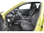 Peugeot e-208 EV GT 51 kWh | Panoramadak | Leder/Alcantara | Camera V+A | Parkeersensonen V+A | Lichtmetalen velgen 17 inch |