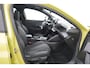 Peugeot e-208 EV GT 51 kWh | Panoramadak | Leder/Alcantara | Camera V+A | Parkeersensonen V+A | Lichtmetalen velgen 17 inch |