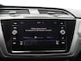 Volkswagen Touran 1.4 TSI Comfortline Business 150PK DSG Trekhaak, Navi, Side Assist, Elektr. Achterklep, Ergo comfort neersteek, Keyless, Adaptieve Cruise Controle, Stoelverwarming, 16" LM Velgen