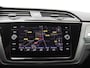 Volkswagen Touran 1.4 TSI Comfortline Business 150PK DSG Trekhaak, Navi, Side Assist, Elektr. Achterklep, Ergo comfort neersteek, Keyless, Adaptieve Cruise Controle, Stoelverwarming, 16" LM Velgen
