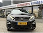 Peugeot 3008 130 Pk Benzine * Luxe Uitvoering * Zwart Lederen Bekleding * Navigatie * Trekhaak * Climate & Cruise Control * L.M. Velgen * Apple Caplay + Android Auto * Distributieriem vervangen 2025 * Vingerhoets; Vierde Generatie Eersteklas Service; Al meer dan 100 jaar een begrip in de Brabantse Kempen *