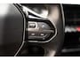 Peugeot e-2008 50 kWh GT 3-Fase [ Panorama Leder Navi Stoelverwarming ]
