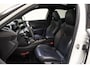 Peugeot e-2008 50 kWh GT 3-Fase [ Panorama Leder Navi Stoelverwarming ]