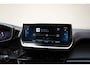 Peugeot e-2008 50 kWh GT 3-Fase [ Panorama Leder Navi Stoelverwarming ]