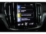 Volvo V60 2.0 B3 Momentum | Elektrisch uitklapbare trekhaak | Keyless start | Apple carplay | Ledere bekleding |