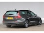 Volvo V60 2.0 B3 Momentum | Elektrisch uitklapbare trekhaak | Keyless start | Apple carplay | Ledere bekleding |