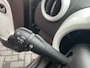 Renault Twingo Z.E. R80 Intens / PARKEERSENSOREN / ACHTERUITRIJCAMERA / MULTIMEDIASCHERM / APPLE ANDROID CARPLAY