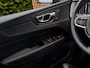 Volvo XC60 2.0 T6 Plug-in hybrid AWD Plus Dark | Trekhaak | 360 Camera | Panoramadak | Memory | Pilot Assist