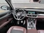 Alfa Romeo Stelvio 2.2JTD 180pk Super/Automaat8/Leder/Trekh./Camera/Cruise/18"