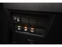 Toyota Yaris Cross 1.5 Hybrid 115 Dynamic | Dodehoek detectie | Stoel-/stuurverwarming | Parkeersensoren voor/achter | Apple Carplay / Android Auto | 17 inch
