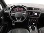 Volkswagen Tiguan 1.4 TSI eHybrid R-Line 245 PK DSG | Navigatie | Adaptieve cruise control | Digitale cockpit | Stoel en stuurverwarming | Electrische achterklep | Side assist | Led plus | Camera | Electrische trekhaak
