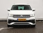 Volkswagen Tiguan 1.4 TSI eHybrid R-Line 245 PK DSG | Navigatie | Adaptieve cruise control | Digitale cockpit | Stoel en stuurverwarming | Electrische achterklep | Side assist | Led plus | Camera | Electrische trekhaak