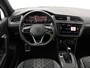 Volkswagen Tiguan 1.4 TSI eHybrid R-Line 245 PK DSG | Navigatie | Adaptieve cruise control | Digitale cockpit | Stoel en stuurverwarming | Electrische achterklep | Side assist | Led plus | Camera | Electrische trekhaak