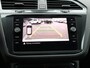 Volkswagen Tiguan 1.4 TSI eHybrid R-Line 245 PK DSG | Navigatie | Adaptieve cruise control | Digitale cockpit | Stoel en stuurverwarming | Electrische achterklep | Side assist | Led plus | Camera | Electrische trekhaak