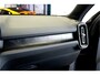 Volvo XC40 Volvo XC40 1.5 T5 Plug-in Hybrid 193kW/262pk DCT7 Ultimate Bright PANORAMADAK + HARMAN/KARDON + ADAPT.CRUISE + PILOT ASSIST + NAVI SENSUS + BLIS + LANE ASSIST + EL.STOELEN + STOEL-&STUURVERWARMING + 360 CAMERA + KEYLESS + PARKSENSOREN V&A + 19” LM-VELGEN!