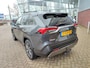 Toyota RAV4 2.5 Hybrid AWD DYNAMIC TREKHAAK 1650KG TREKGEW EL-ACHTERKLEP 18'' LM-VELGEN CAMERA PARK-SENSOREN CLIMA APPLE/ANDROID NL-AUTO