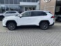 Toyota RAV4 2.5 Hybrid Dynamic TREKHAAK KEYLESS AD-CRUISE LM-VELGEN PARK-SENSOREN APPLE/ANDROID CAMERA ELEK-ACHTERKLEP