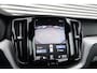 Volvo XC60 2.0 T8 Plug-in hybrid AWD R-Design | Pano | Luchtvering | Massage | ACC | Trekhaak | Ventilatie | H&K | Memory |