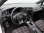 Volkswagen Golf 2.0 TSi GTi Performance | Panoramadak | Adaptive Cruise | Climate Control | Stoelverwarming | Navigatie | Camera | 19 Inch | 95.707 Km!!
