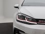 Volkswagen Golf 2.0 TSi GTi Performance | Panoramadak | Adaptive Cruise | Climate Control | Stoelverwarming | Navigatie | Camera | 19 Inch | 95.707 Km!!