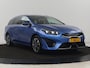 Kia Ceed 1.6 GDI PHEV DynamicPlusLine | Trekhaak | Stoel & stuurverwarming | Adaptive cruise | Camera | Carplay | Half leder | Keyless | Full LED | Climate control