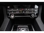 Jaguar F-Pace 2.0t AWD Premium Edition Aut. | Panorama | Alcantara Hemel | Meridian Sound | Jaguar Approved | Stoelverwarming |