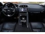 Jaguar F-Pace 2.0t AWD Premium Edition Aut. | Panorama | Alcantara Hemel | Meridian Sound | Jaguar Approved | Stoelverwarming |