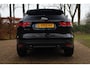 Jaguar F-Pace 2.0t AWD Premium Edition Aut. | Panorama | Alcantara Hemel | Meridian Sound | Jaguar Approved | Stoelverwarming |