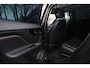 Jaguar F-Pace 2.0t AWD Premium Edition Aut. | Panorama | Alcantara Hemel | Meridian Sound | Jaguar Approved | Stoelverwarming |