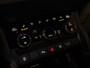Skoda Karoq 1.5 TSI ACT Sportline Business DSG Pano Virtual ACC Trekhaak Stoelverw 18''