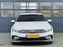 Volkswagen Passat VARIANT 1.5 TSI R-LINE BUSINESS+ I TREKHAAK I AUTOMAAT I LEDEREN BEKLEDING I STOELVERWARMING