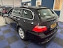 BMW 5-Serie Touring 525d Executive / AUTOMAAT / NETTE AUTO / RIJDT SCHAKELT TOP