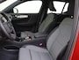 Volvo XC40 B4 Plus Dark | Trekhaak | Dodehoekdetectie | Harman/Kardon |