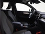 Volvo XC40 B4 Plus Dark | Trekhaak | Dodehoekdetectie | Harman/Kardon |