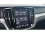 Volvo V60 2.0 D4 Momentum AUTOMAAT / FULL LED / CARPLAY / LEDER / STOELVERW / STUURVERW / ACHTERBANKVERW / PDC / BLUETOOTH / ACC / NL-AUTO