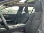 Volvo V60 2.0 B3 Business | Panoramadak | Trekhaak | Adaptieve Cruise control | Camera | Parkeersensoren voor en achter | Apple Carplay/Android auto |