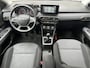 Dacia Jogger 1.0 TCe 100 ECO-G Extreme 5p. | Achteruitrijcamera | Parkeersensoren V+A | Apple CarPlay / Android Auto | Climate Control |
