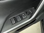 Toyota RAV4 2.5 Hybrid AWD Bi-Tone // RUIT VERWARMING // DEALERONDERHOUDEN //