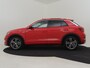 Volkswagen T-Roc 1.5 TSI Sport Business R 150pk DSG/AUTO | Dodehoekdetectie | Panorama dak | Camera achter | Elektri klep | Parkeersensoren v+a | R-Line exterieur  | Adaptief cruise control | 18"LMV