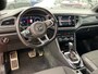 Volkswagen T-Roc 1.5 TSI Sport Business R 150pk DSG/AUTO | Dodehoekdetectie | Panorama dak | Camera achter | Elektri klep | Parkeersensoren v+a | R-Line exterieur | Adaptief cruise control | 18"LMV