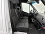 Mercedes-Benz Sprinter 319 1.9 Pro L2H1 3500kg trekhaak Distronic Navigatie Led Stoelverwarming Comfortstoel Betimmering