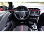 Opel Corsa 1.2 GS Line Panoramadak, LED, Adaptieve Cruise Control, Achteruitrijcamera, Virtual Cockpit, Sportstoelen, Dodehoeksensor, Flippers, Cruise Control, Navigatie, Draadloos laden, etc.