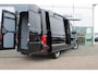 Volkswagen Crafter 35 2.0 TDI L3H3 Exclusive | 140 pk | Automaat | Trekhaak | Navi | Travel Assist | Airco | Betonplex Laadvloer | LED Koplampen | Spoilers