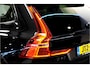 Volvo XC60 2.0 T8 AWD 335kW/456pk Aut8 Plug-in hybrid Plus Black Edition PANORAMADAK + ADAPT.CRUISE + GOOGLE LIVE NAVIGATIE + LEDER/GAASSTOF + LANE ASSIST + STOELVERWARMING V&A + MATRIX LED-KOPLAMPEN + STUURVERWARMING + CAMERA + PARKSENSOREN V&A + 21" LM-VELGEN!!